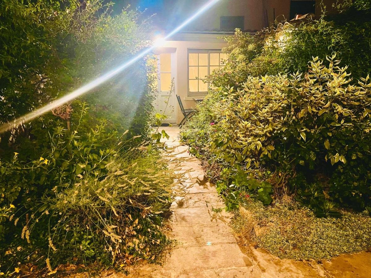 La Petite Maison Dans La Croix Rousse ليون المظهر الخارجي الصورة